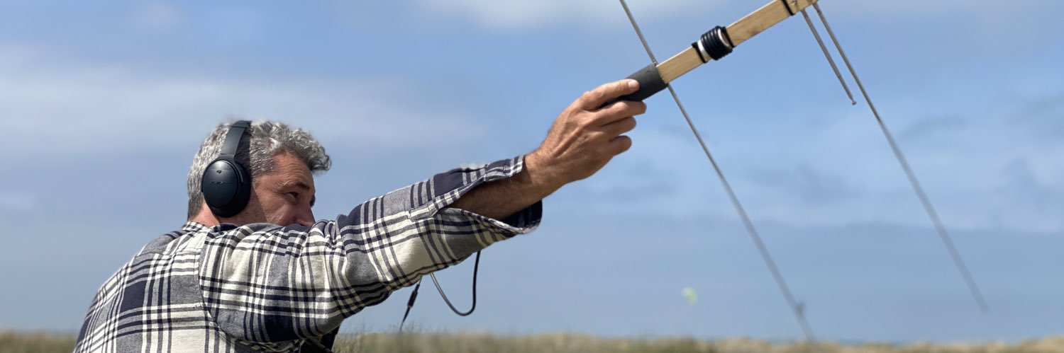 Dav Sennairton banner