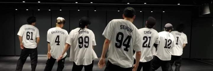 vem1581's profile banner image
