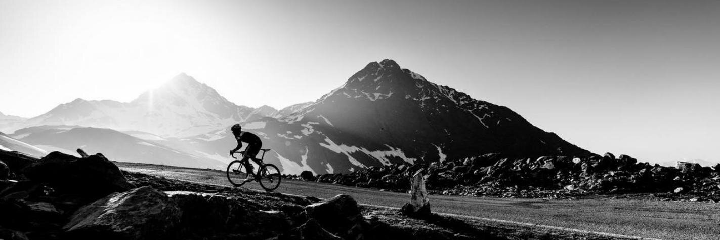 RobertMoli25's profile banner image