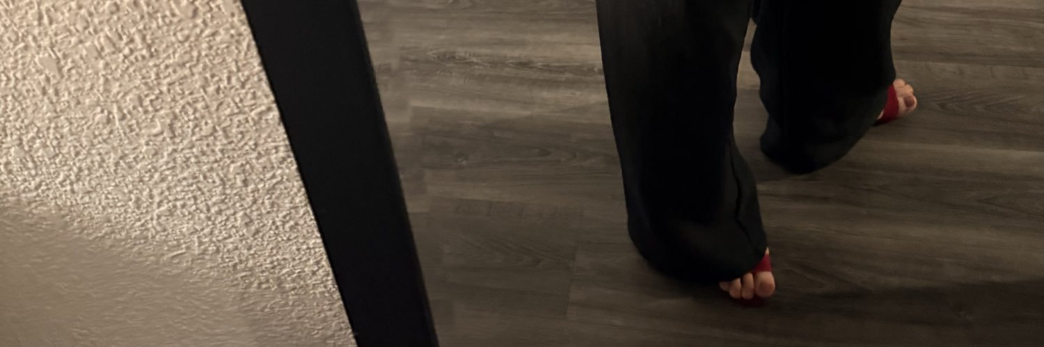 kategtz's profile banner image