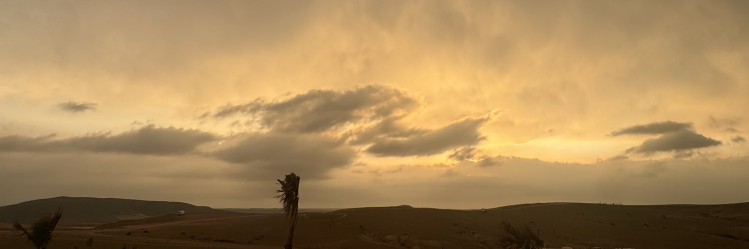 AROOBMALIIK's profile banner image