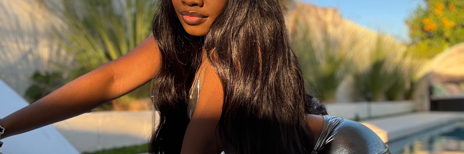queenn_cobraa's profile banner image
