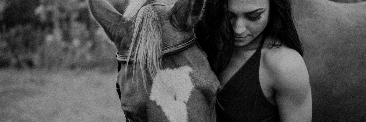 hatincaitlyn's profile banner image