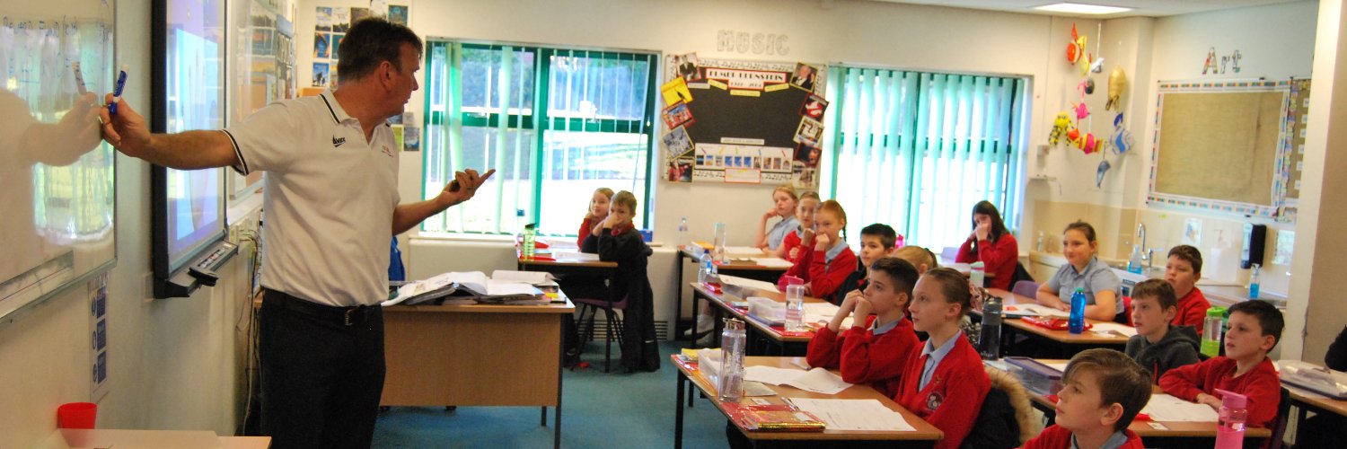 Simon Carson Sports School banner
