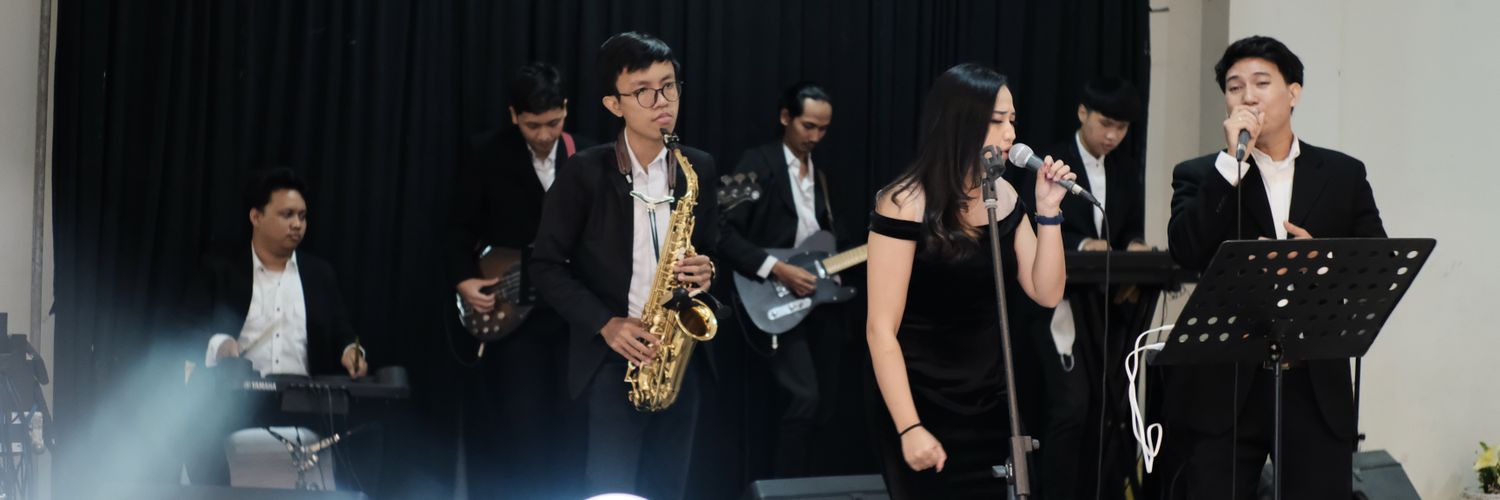 fadhilpraskaa's profile banner image