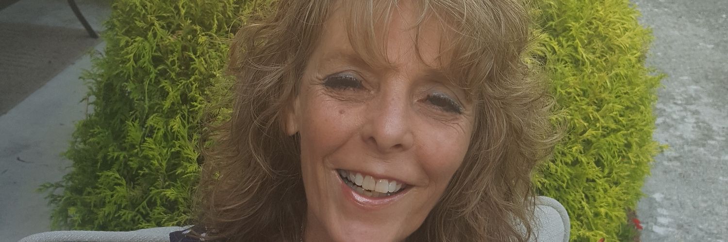 Debphelps24's profile banner image
