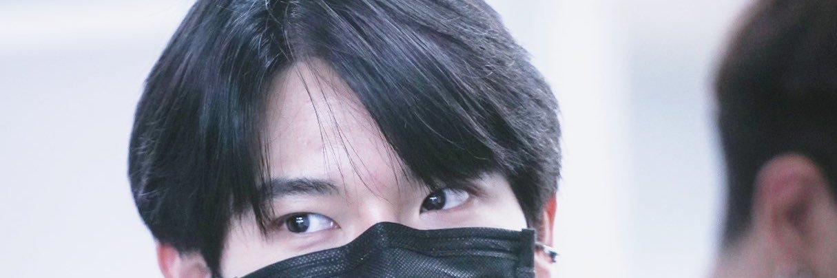 miickey_y's profile banner image