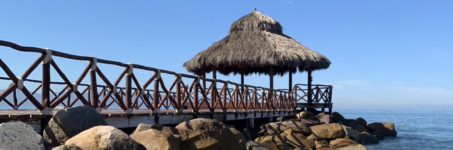 Estefanía LM 🌊🚀 banner