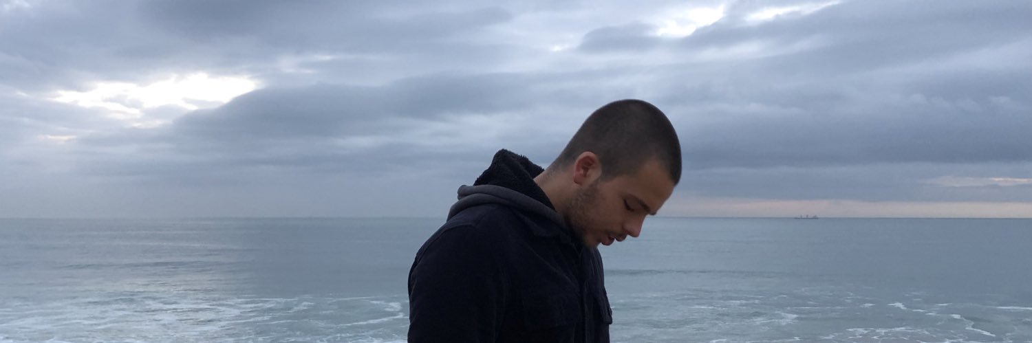 Macauniano's profile banner image