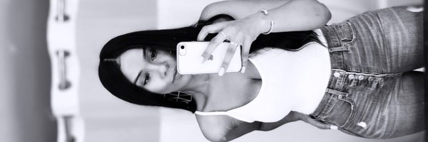 ReinaAsh Profile Banner