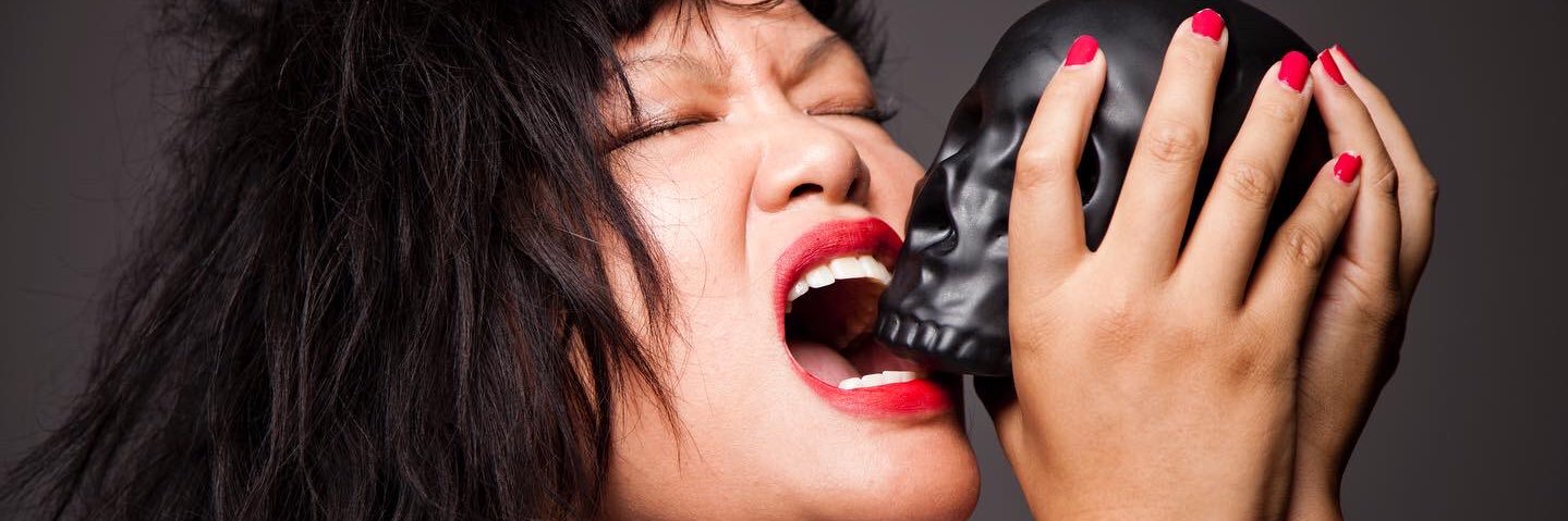 lararoseduong's profile banner image