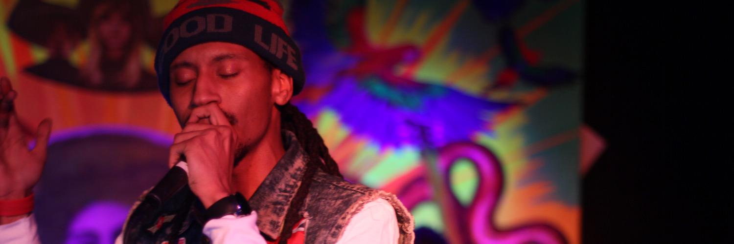 Slicknova's profile banner image
