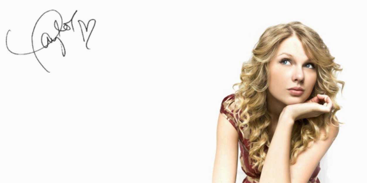 Christina Mitchell🤗 banner