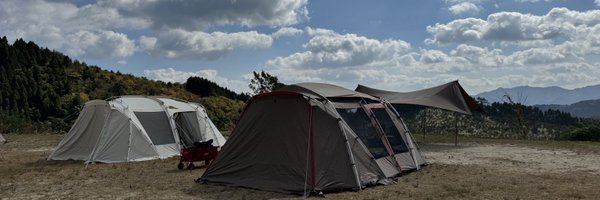 hide_fischer Profile Banner