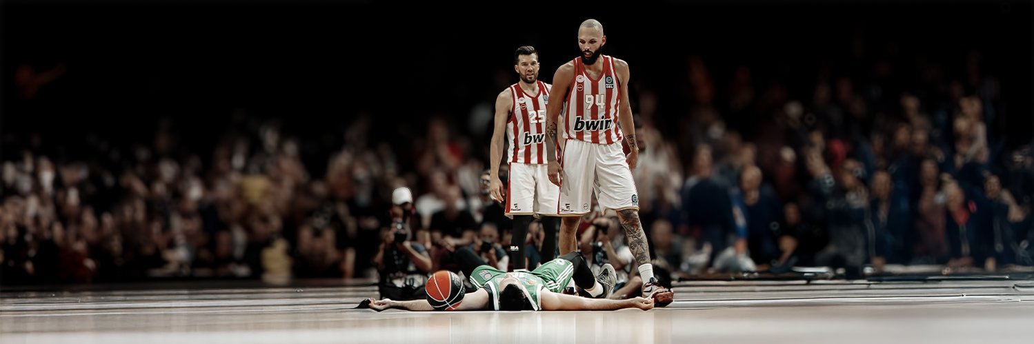 nikos kel 🔴⚪'s banner