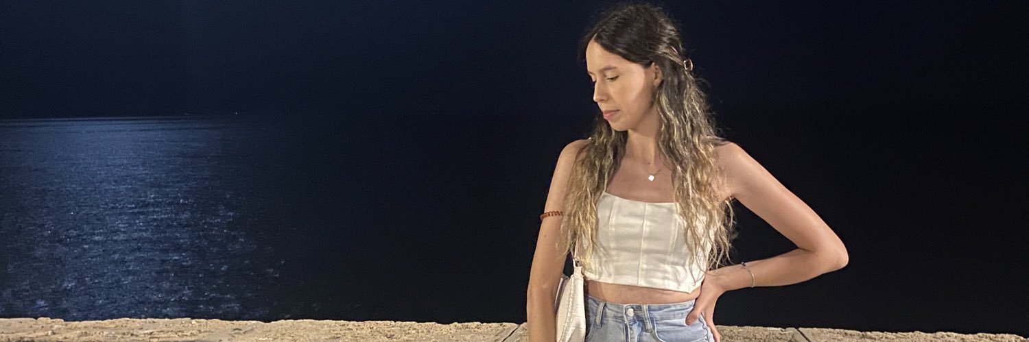evatato21's profile banner image