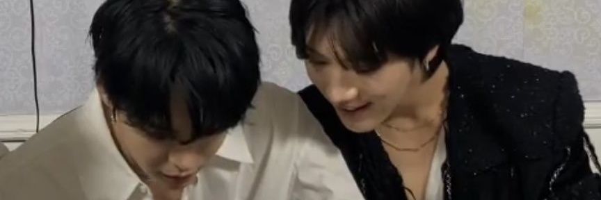 Aum_ten's profile banner image