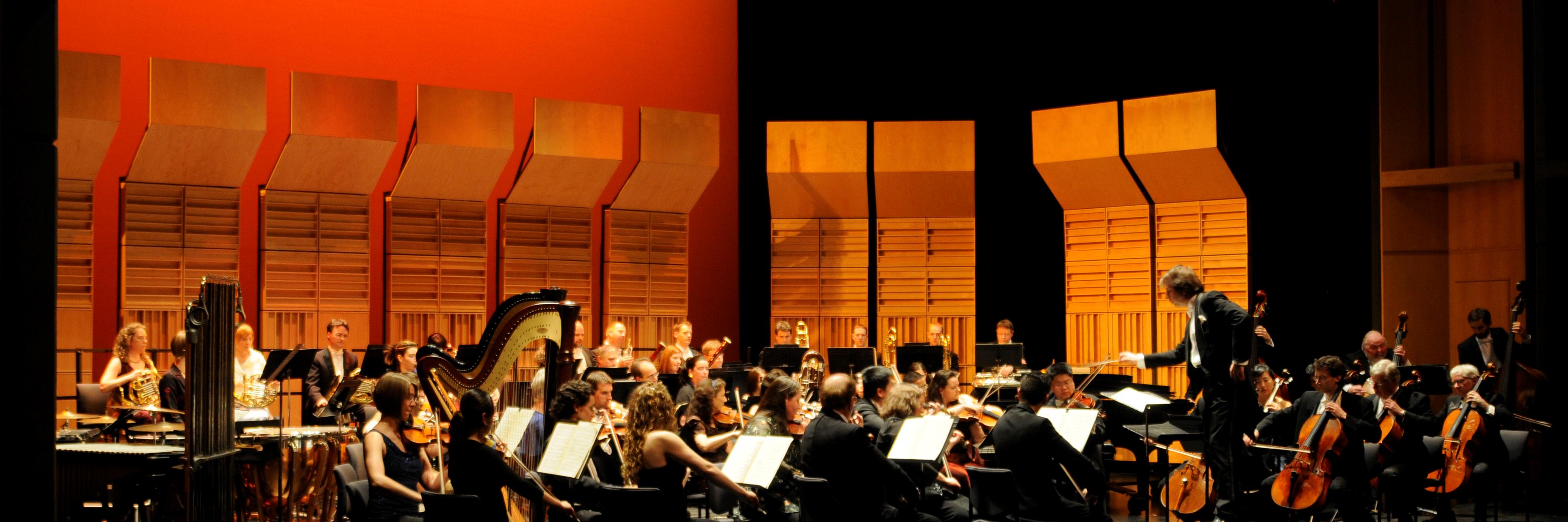 vanislesymphony's profile banner image