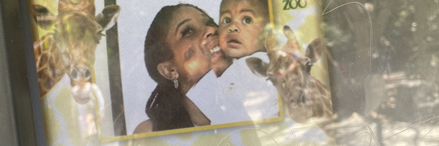deriaannn's profile banner image
