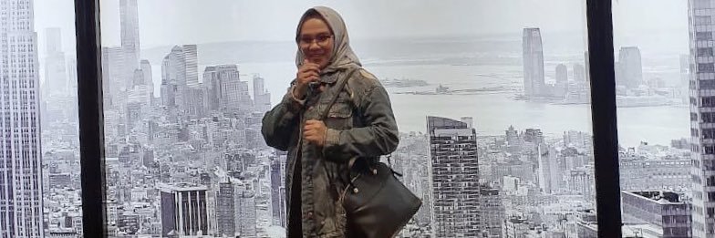 wiebustami's profile banner image