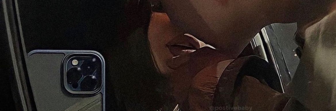 0desirable's profile banner image