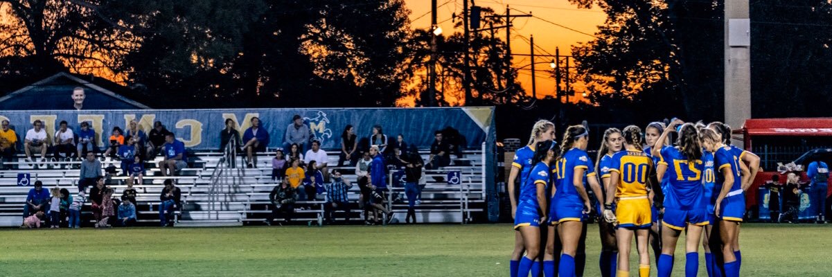 emma_roccaforte's profile banner image