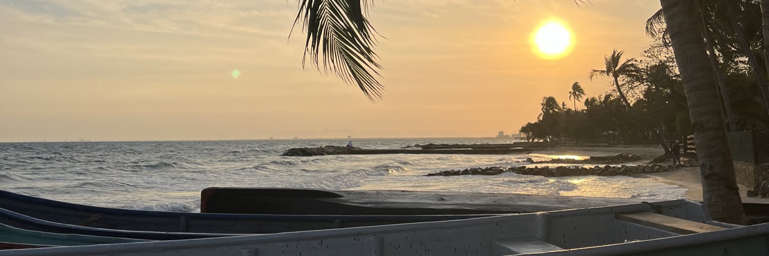 GabiCastillo31's profile banner image