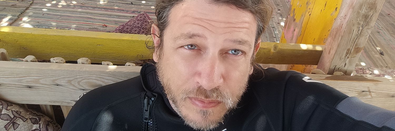 acamol's profile banner image