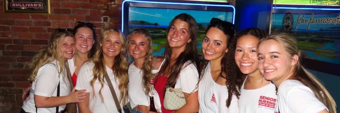 zoeynelson4's profile banner image