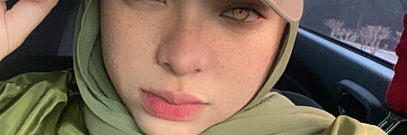 __Roseeeeeeeee's profile banner image