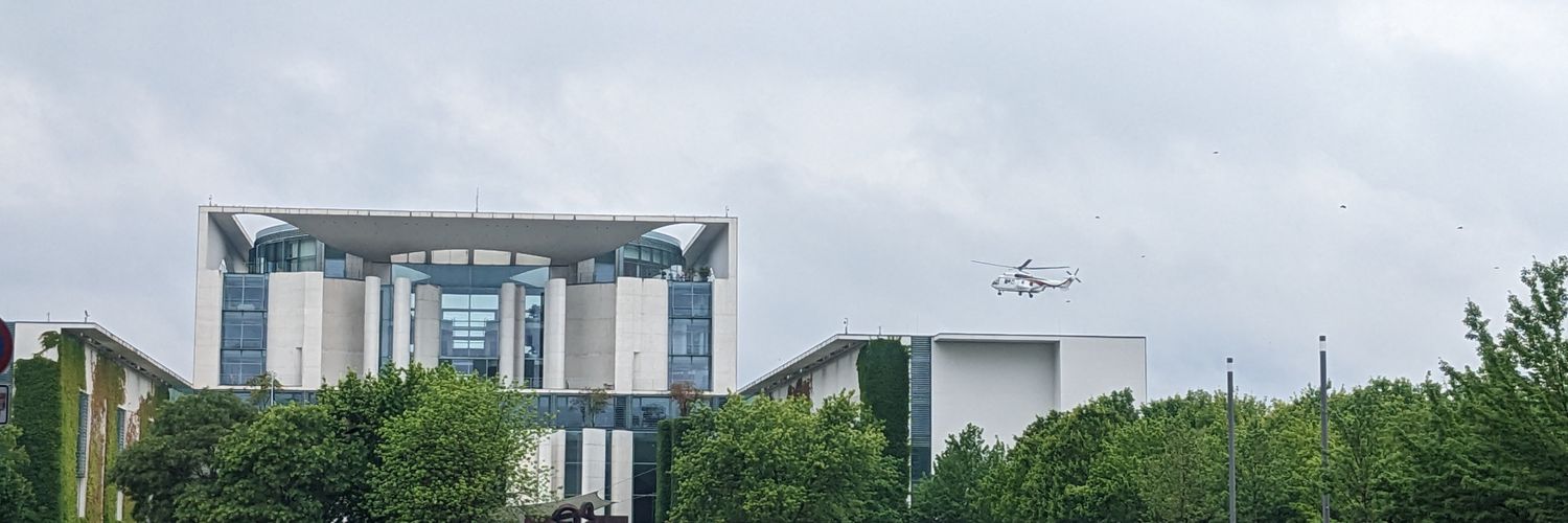 Valentin Weber banner