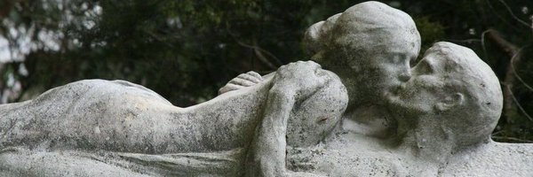 claucvn Profile Banner