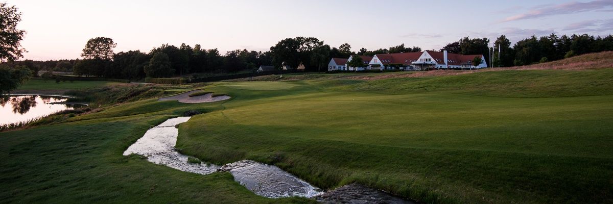 SimonsGolfClub's profile banner image