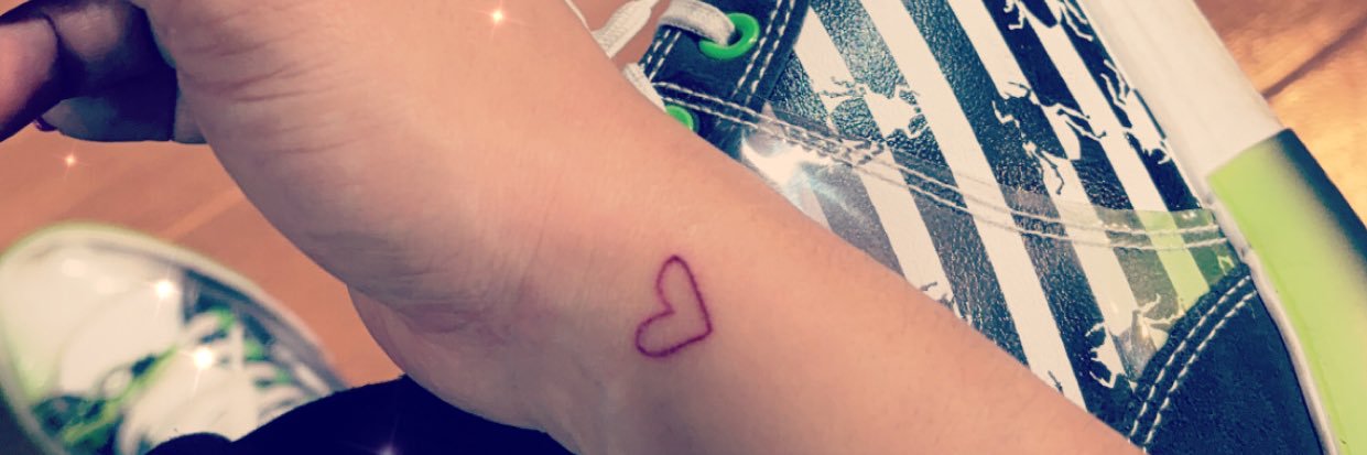 la_soooole's profile banner image