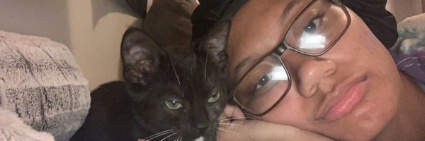 makhyla_e Profile Banner
