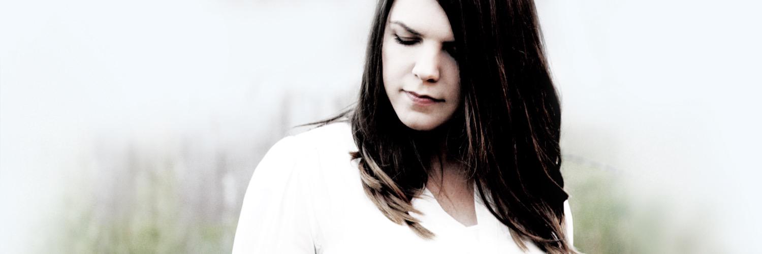 suzannehirle's profile banner image
