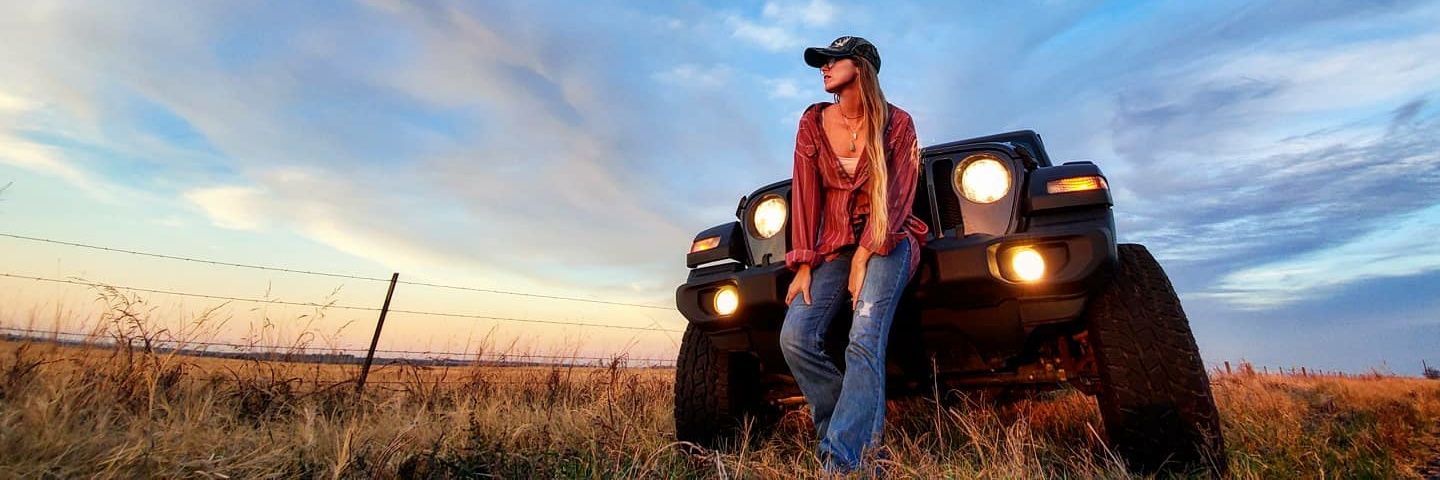 Courtney_9614's profile banner image
