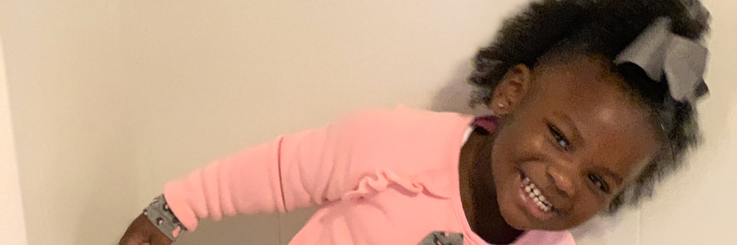 _cheekii's profile banner image