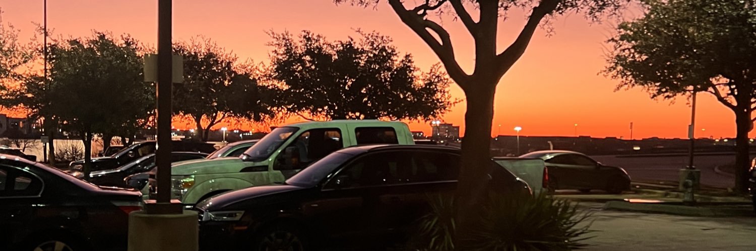 taryndeshay's profile banner image