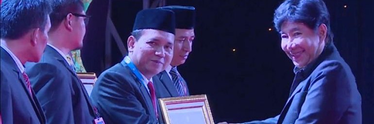 ayah_idi's profile banner image
