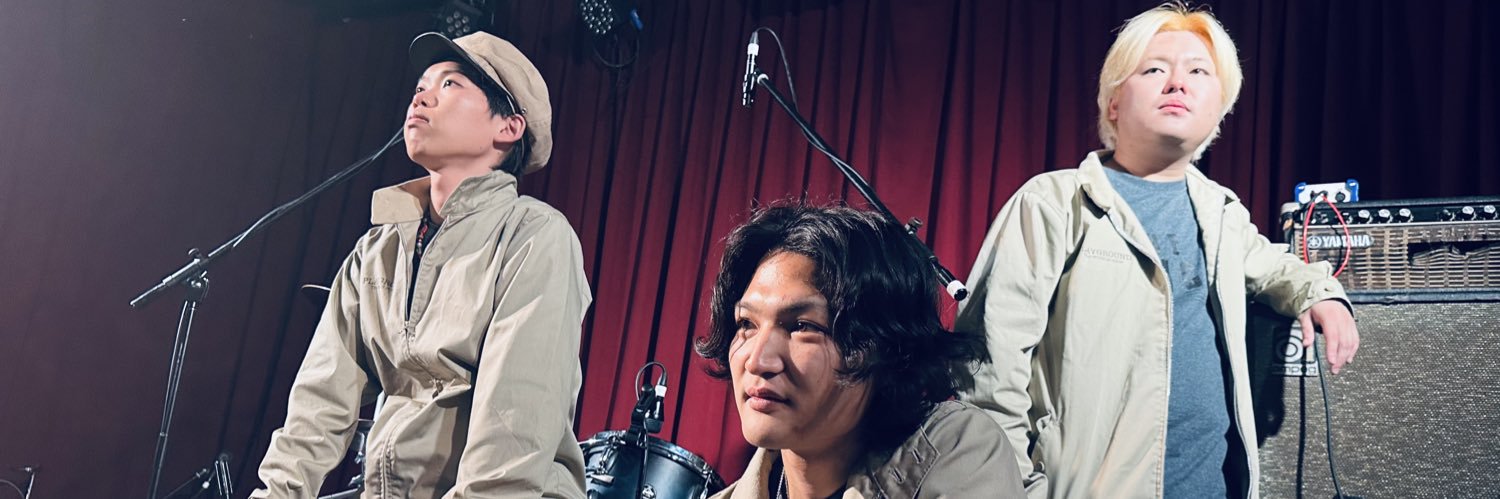 inthemh's profile banner image