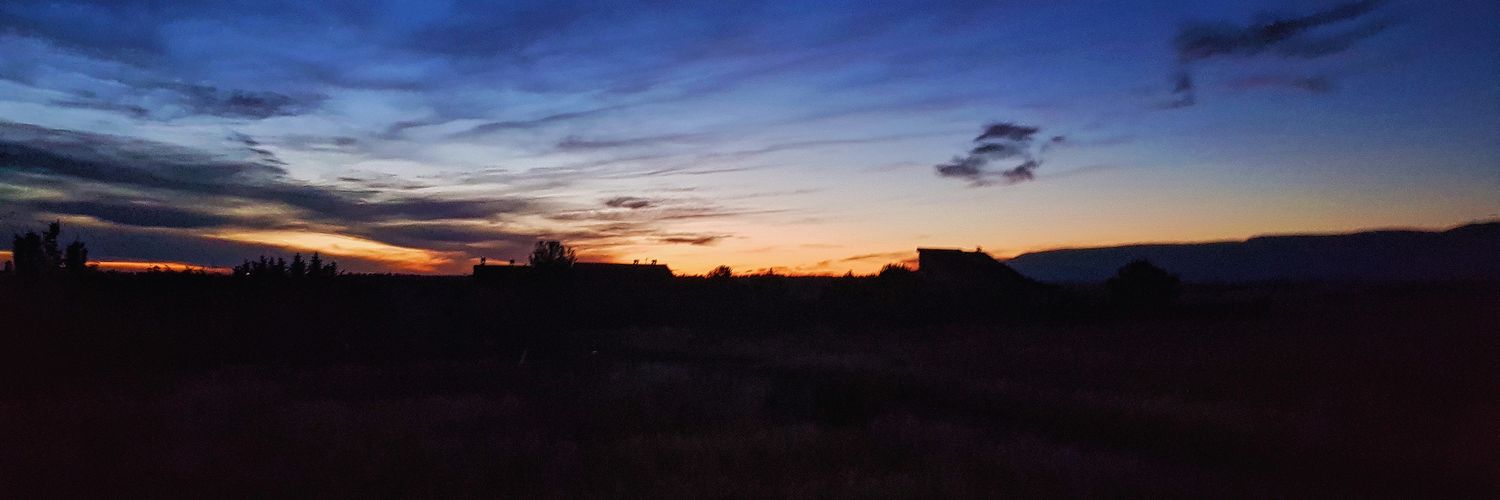 alba00214's profile banner image