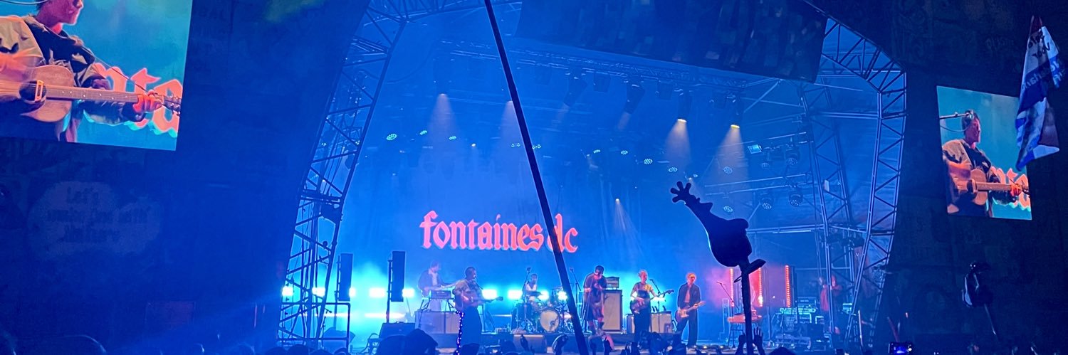 es 🦒 banner