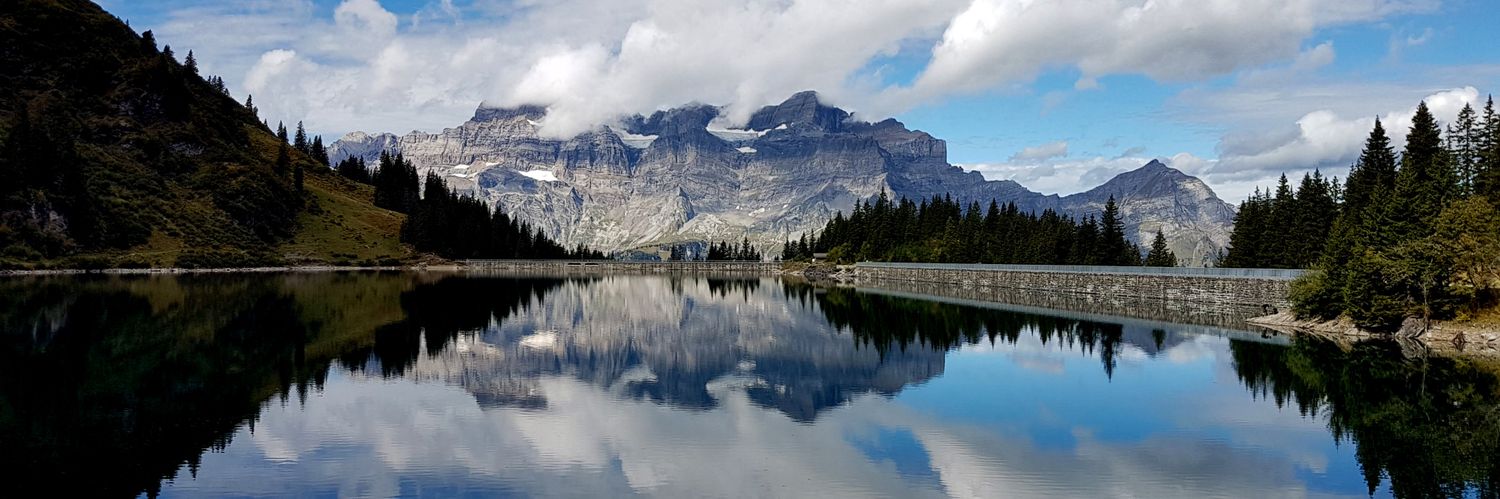 Data Center Light banner