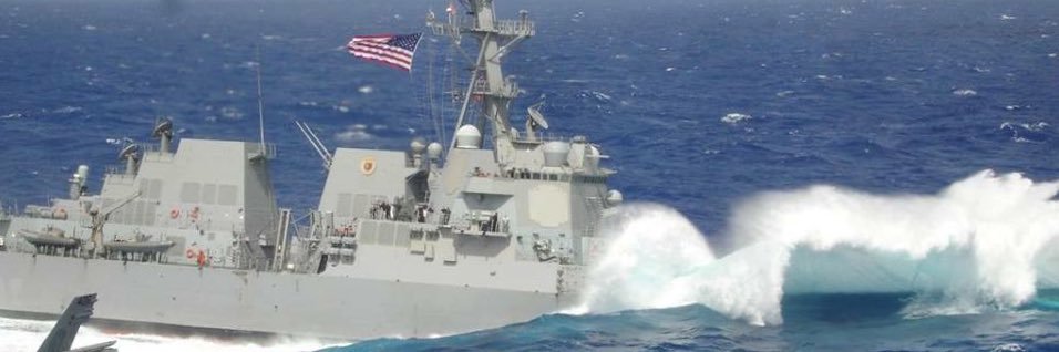 W1ㄥluminated banner