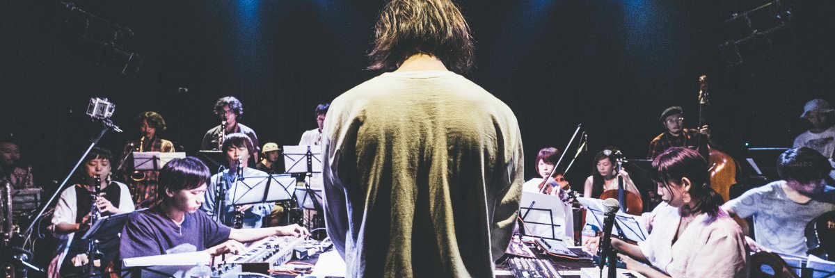 notonic's profile banner image