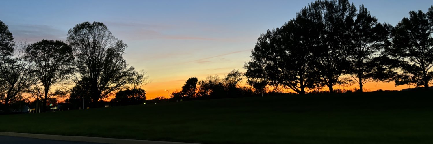 leanngonzalez_'s profile banner image