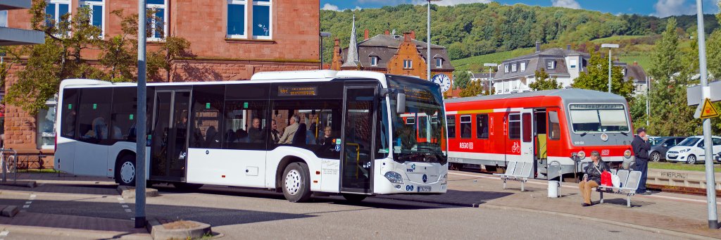 Pi.Eye🚍🚄 banner