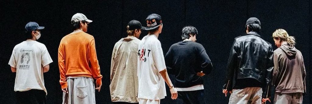 sellemote's profile banner image