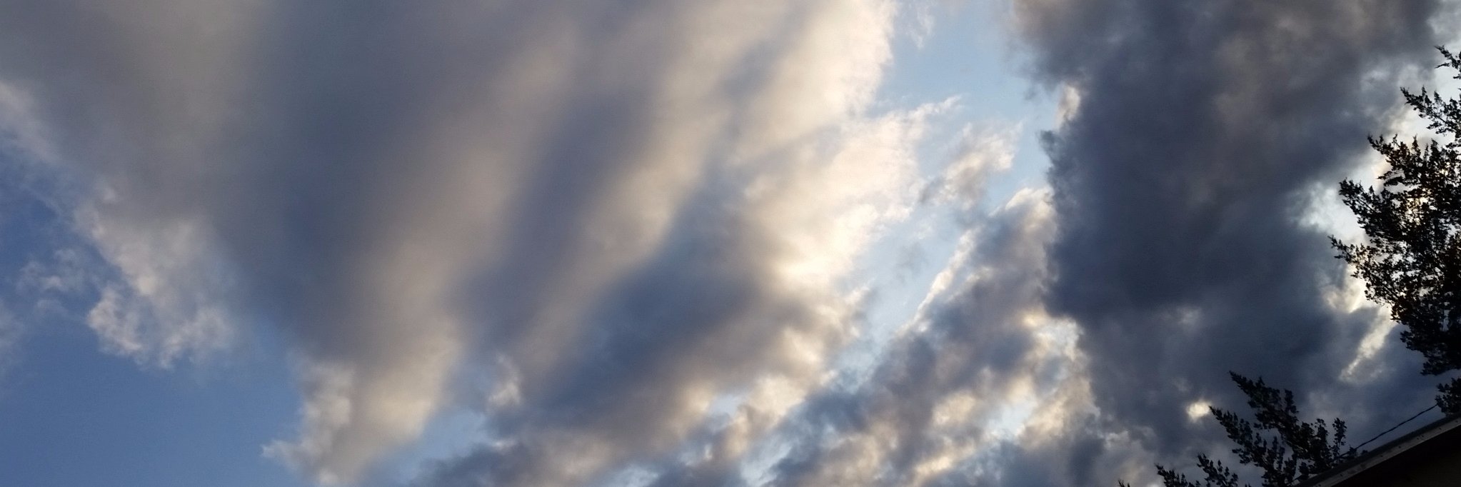 com_sun's profile banner image